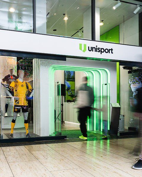 Flagship Store